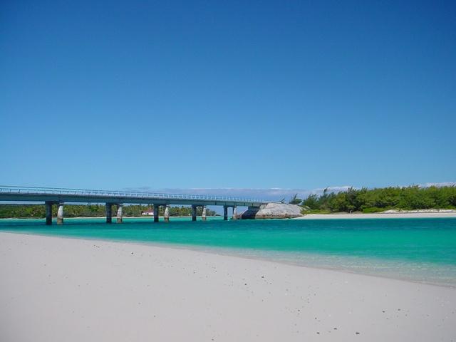 plage ouvea.jpg